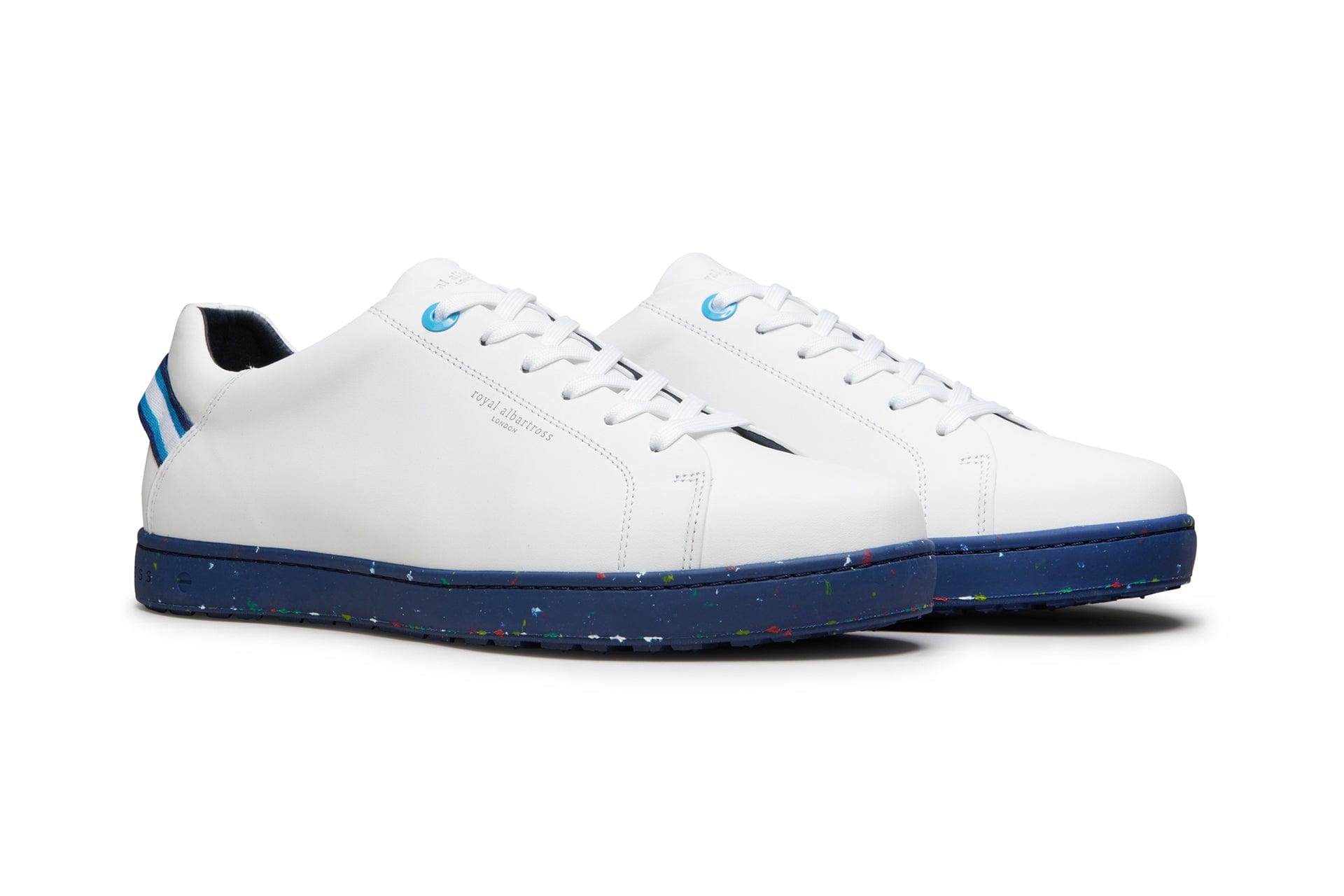 Finsbury | White/Blue