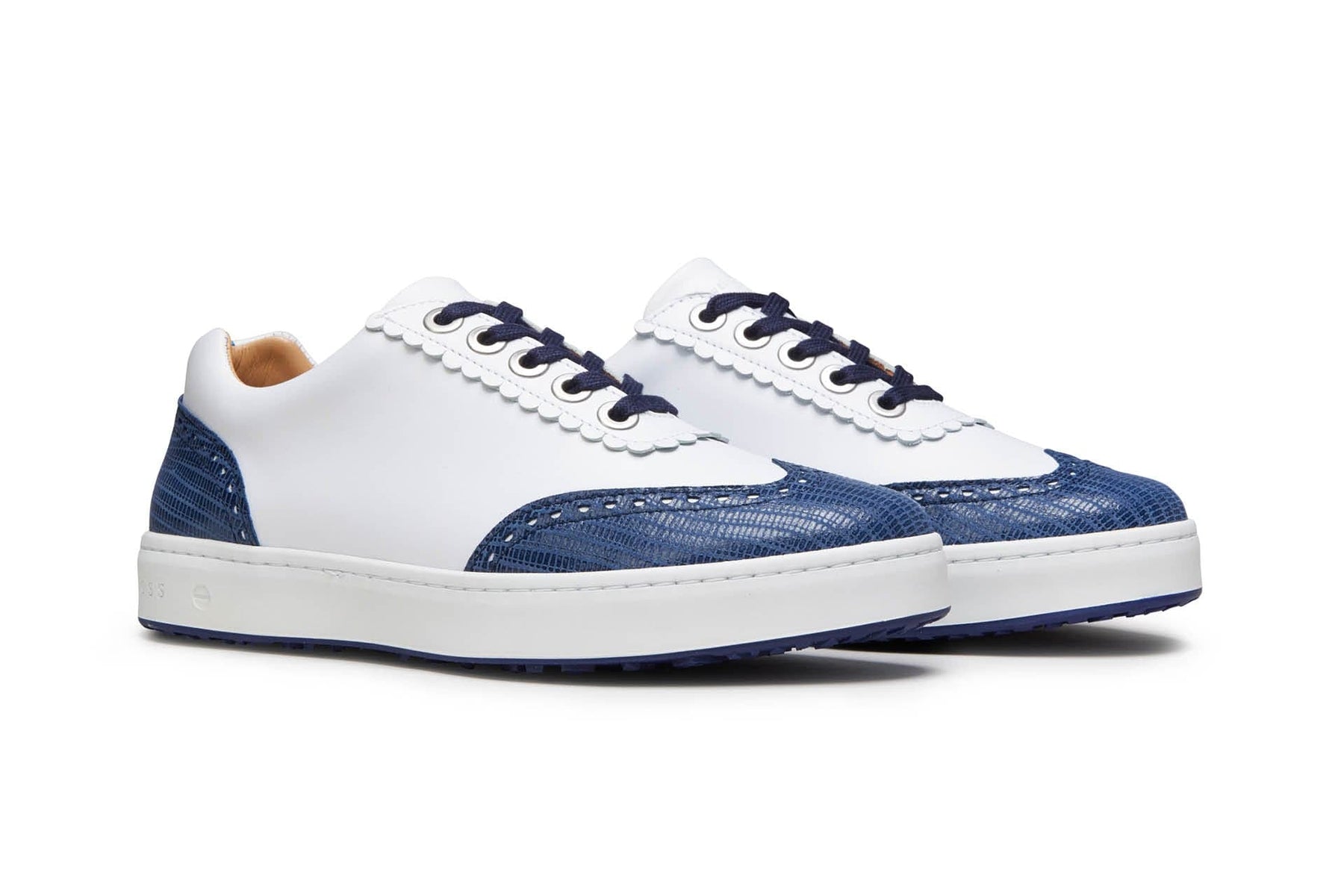 Royal Albartross Golf Shoes Review: The Game-Changer Your Golf Game Needs!